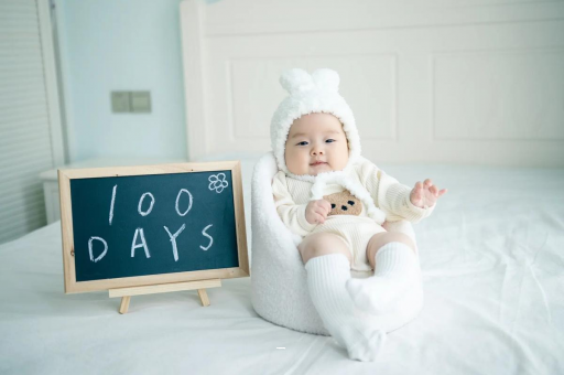 海盐七个月宝宝伸舌头